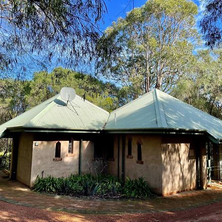 Waterfall Cottages Margaret River Buitenkant foto